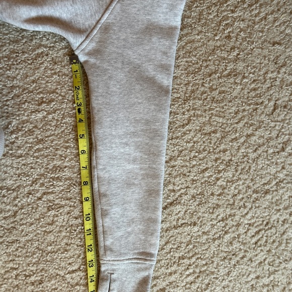 Lululemon Scuba Full-Zip Cropped Hoodie light grey sz 4 - Picture 9 of 10